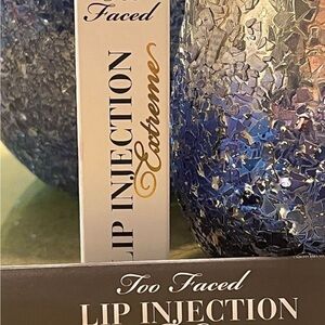 Too Faced Lip Injection